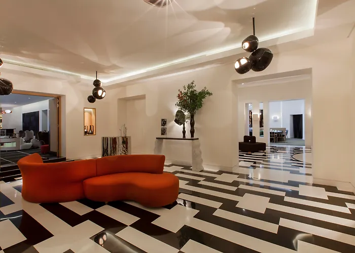 Hotel Marignan Champs-Elysees Parijs